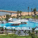 Noah's Ark Deluxe Hotel Vokolidha