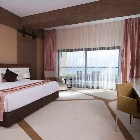 Hotel Noah's Ark Deluxe 5*