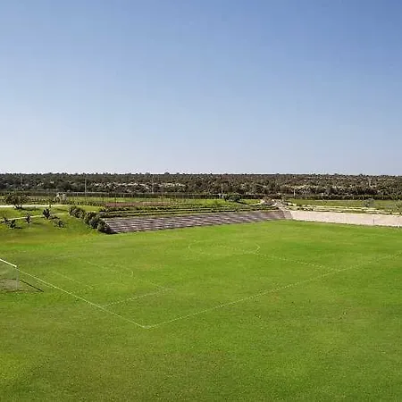 Noah's Ark Deluxe 5*