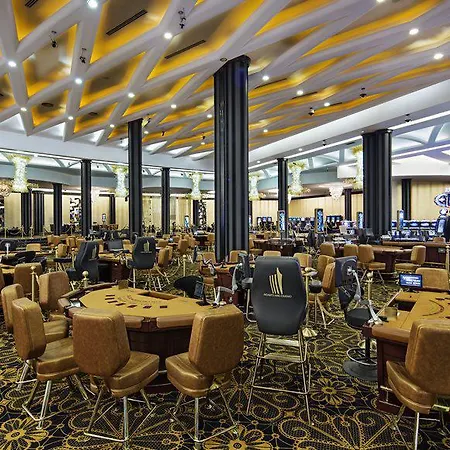 Hotel Noah's Ark Deluxe