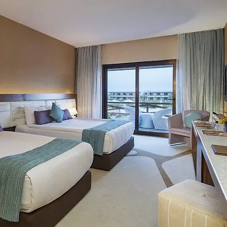 Noah's Ark Deluxe 5*