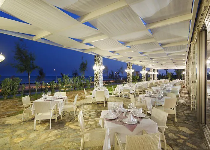 Hotel Noah's Ark Deluxe Vokolidha