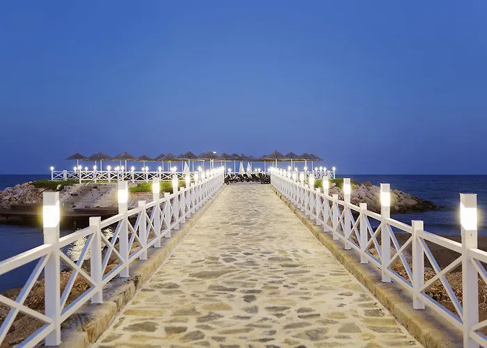 Hotel Noah's Ark Deluxe 5*