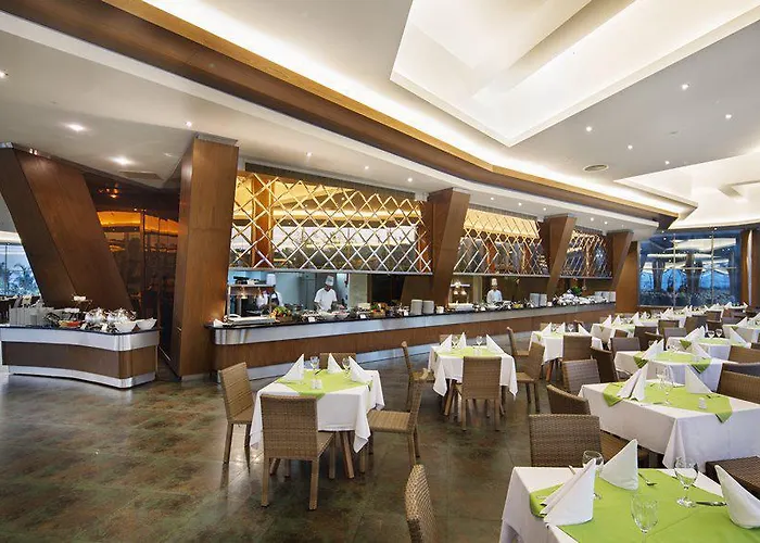 Hotel Noah's Ark Deluxe Vokolidha