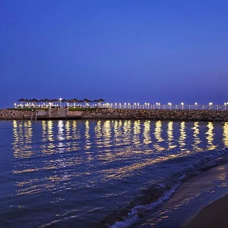 Noah's Ark Deluxe Szálloda 5*